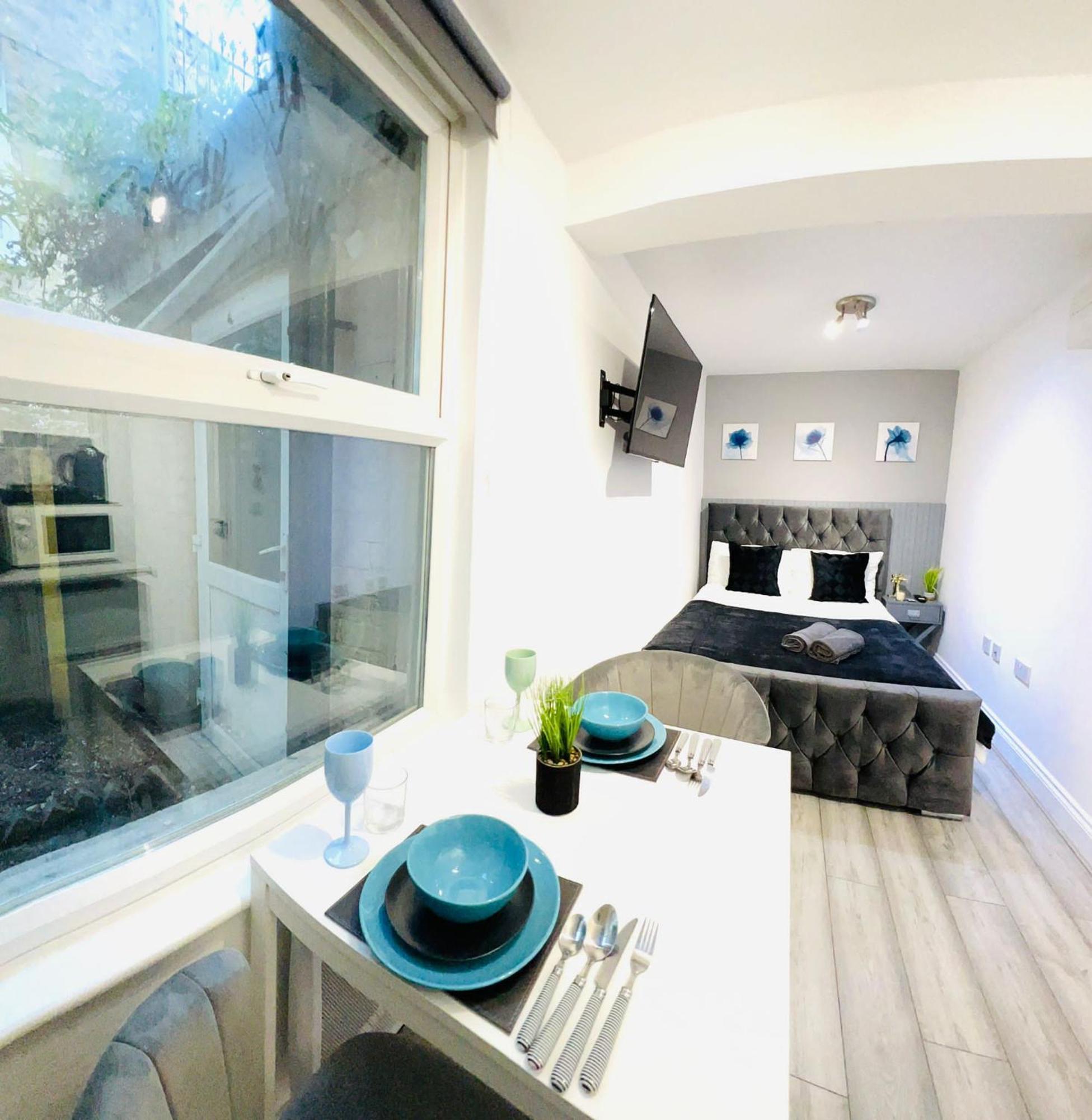 Central Studios In Top Location Лондон Екстериор снимка