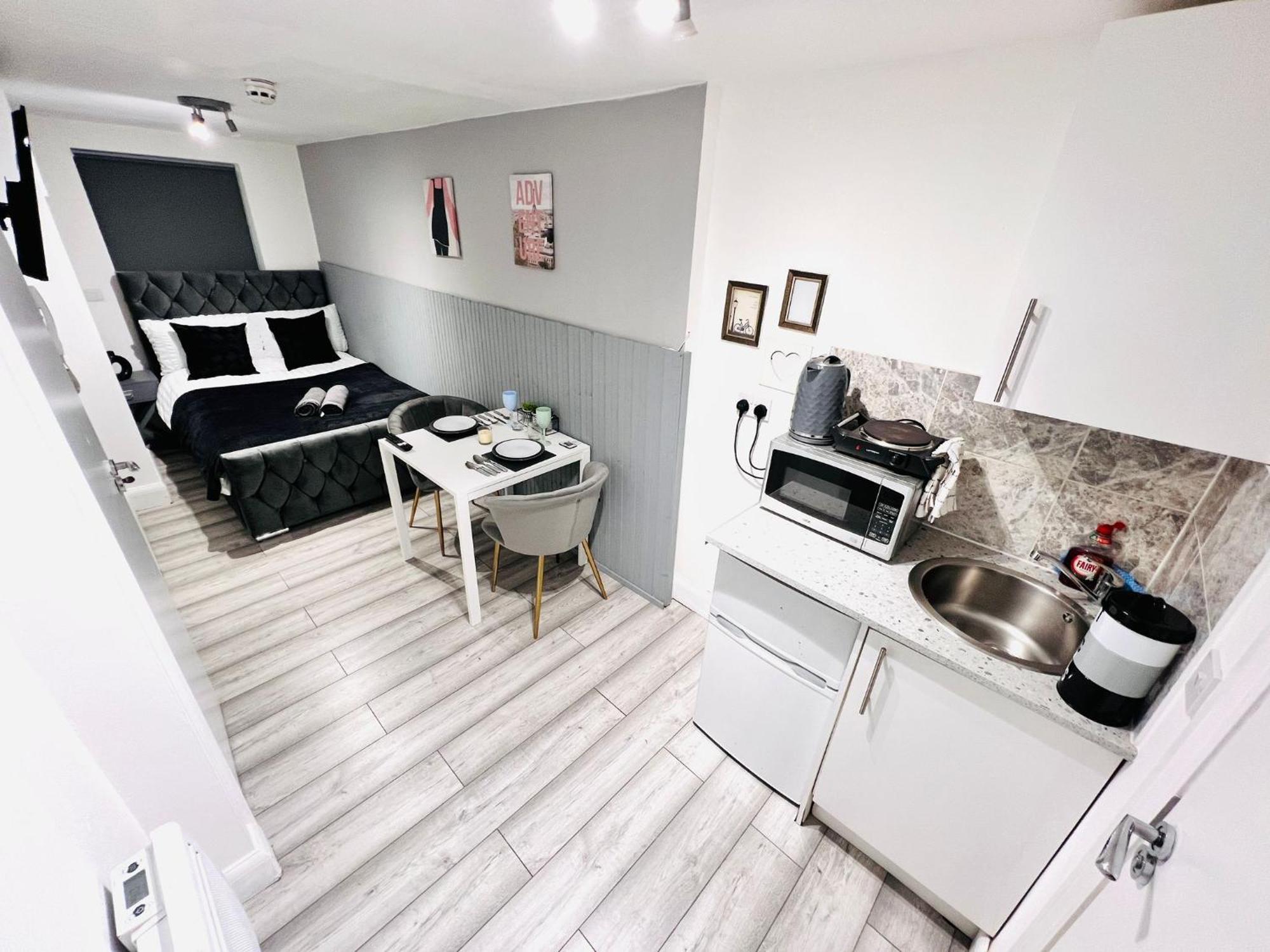 Central Studios In Top Location Лондон Екстериор снимка