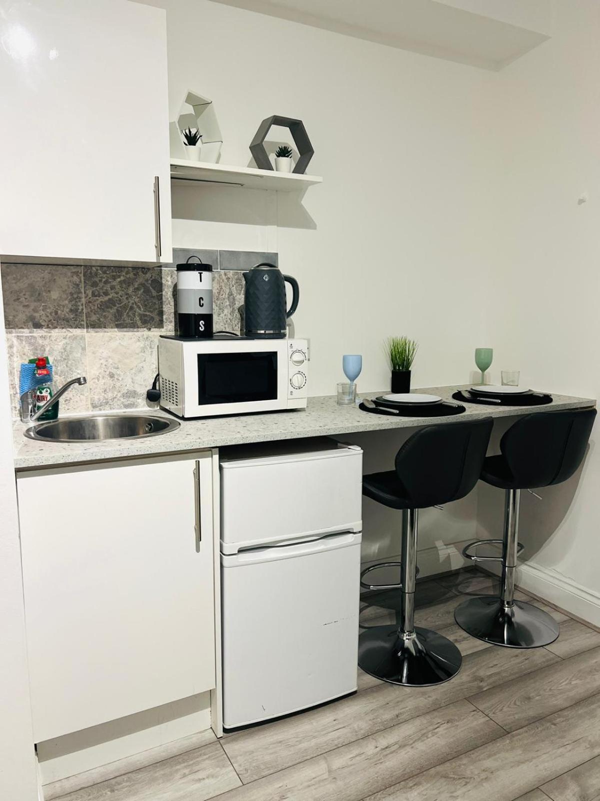 Central Studios In Top Location Лондон Екстериор снимка