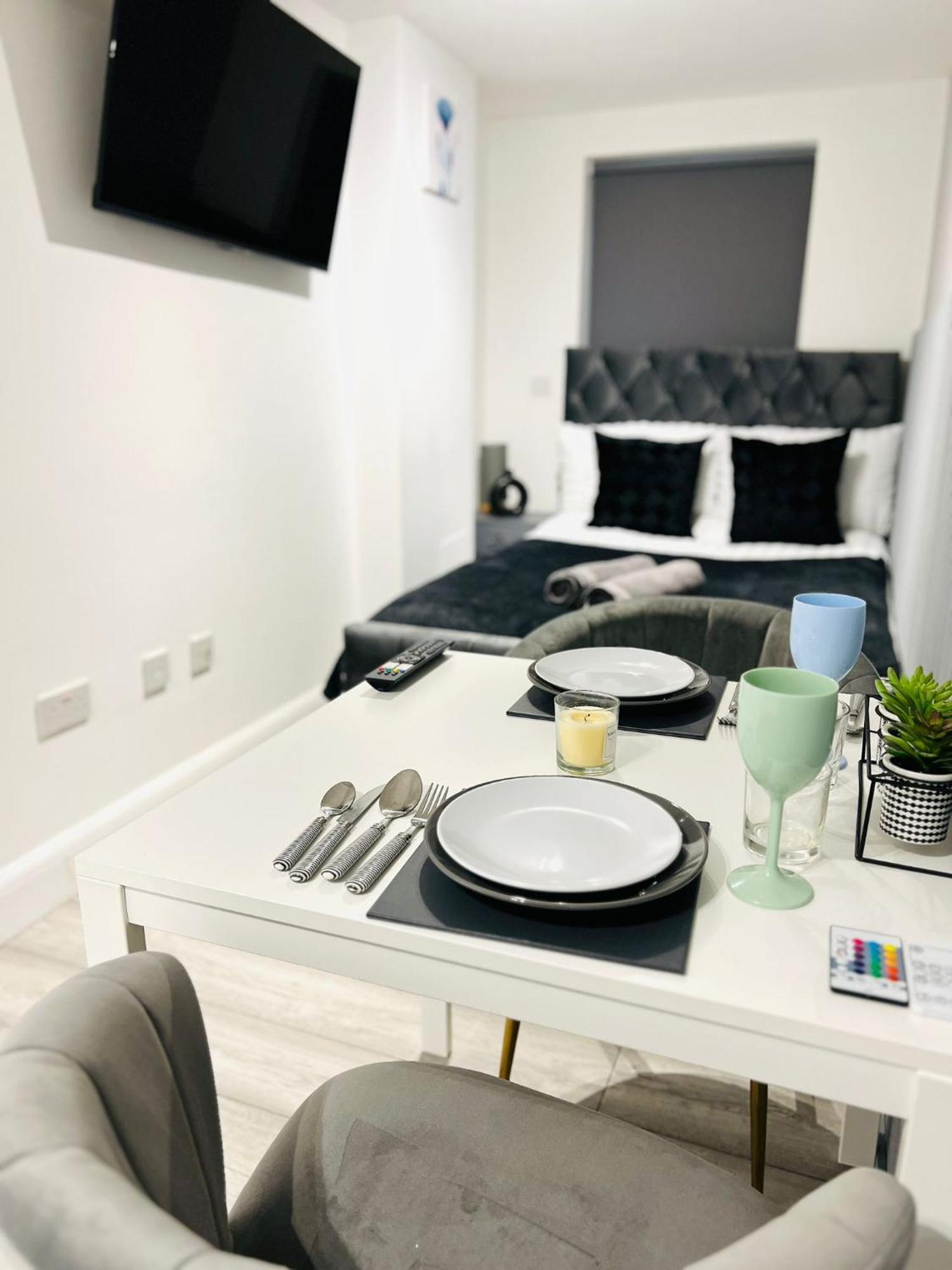 Central Studios In Top Location Лондон Екстериор снимка