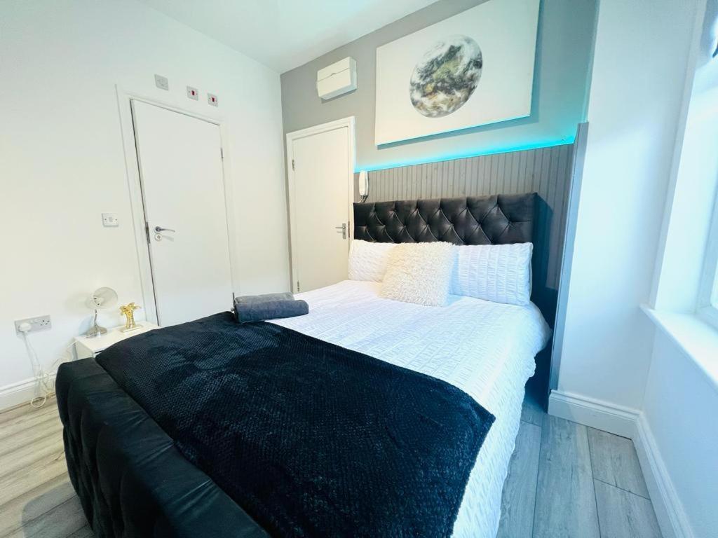Central Studios In Top Location Лондон Екстериор снимка